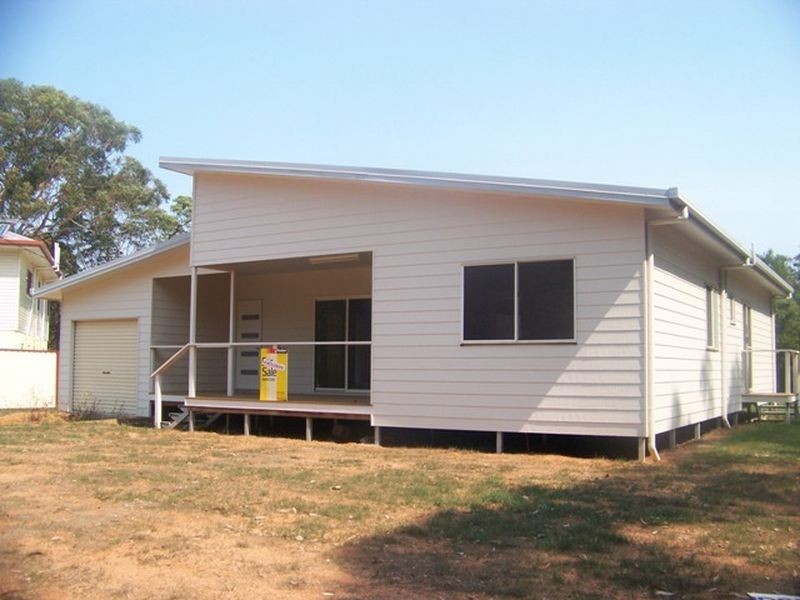 24 Little Cove Rd, Russell Island QLD 4184