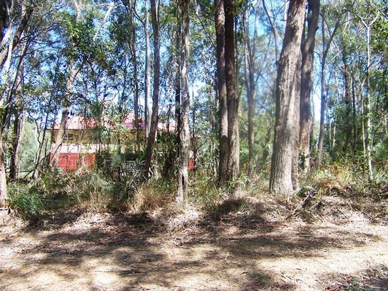 83 Harvey St, Russell Island QLD 4184
