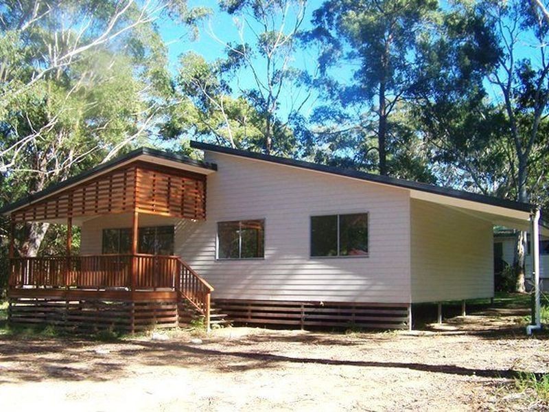 3 Forest Hill Rd, Russell Island QLD 4184