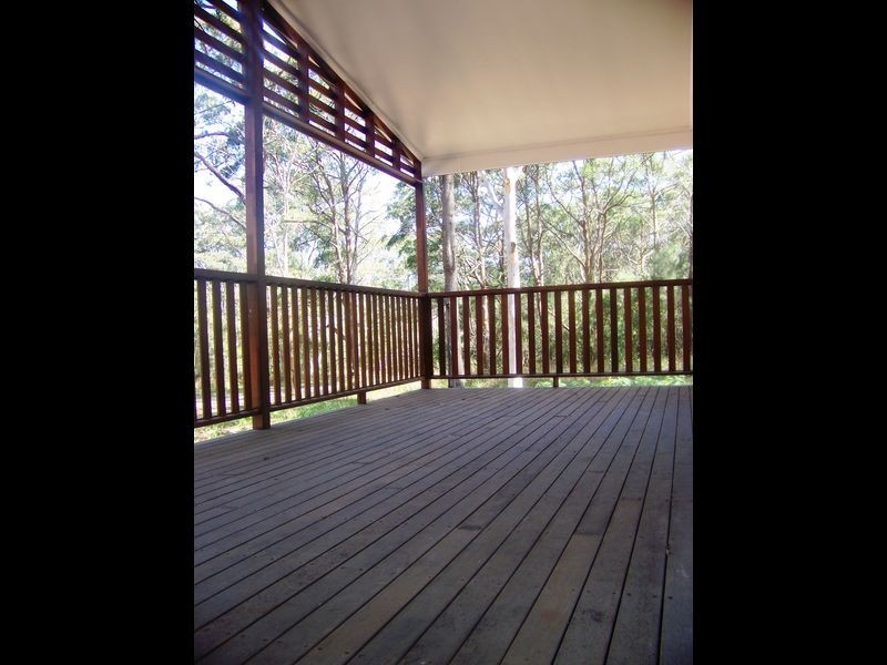3 Forest Hill Rd, Russell Island QLD 4184