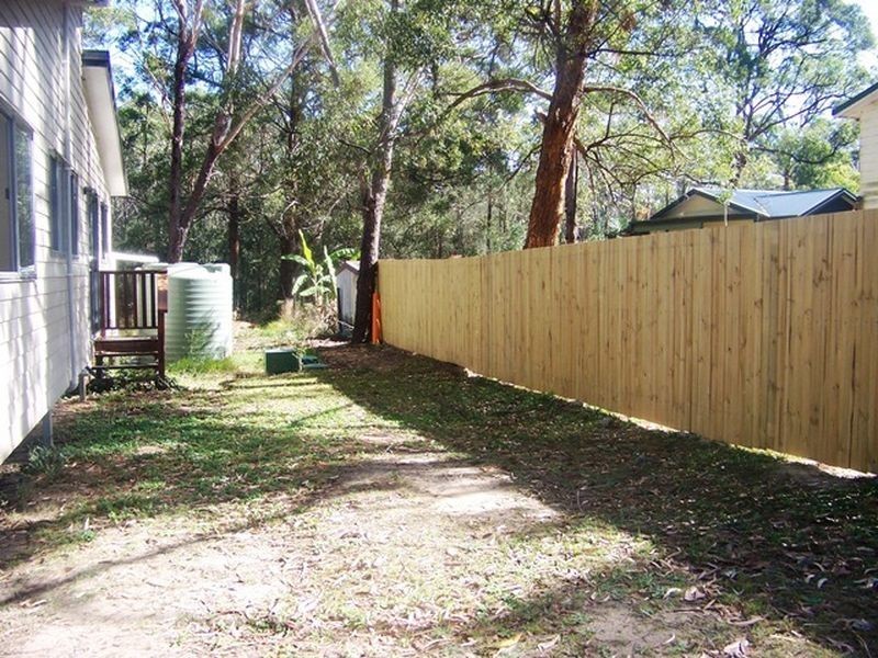 3 Forest Hill Rd, Russell Island QLD 4184