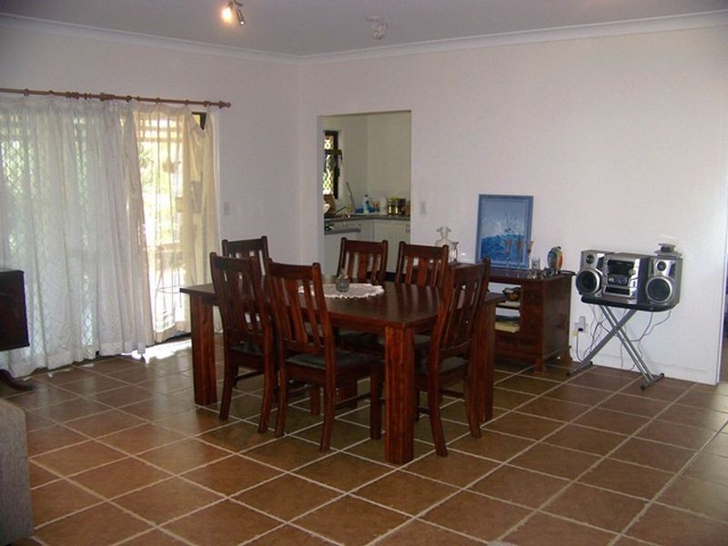 71 Channel St, Russell Island QLD 4184