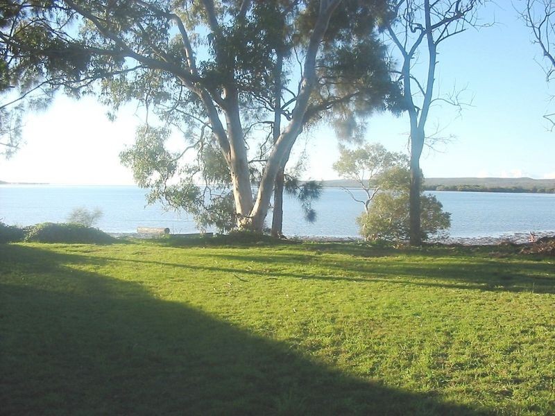 55 Bay Drive, Russell Island QLD 4184