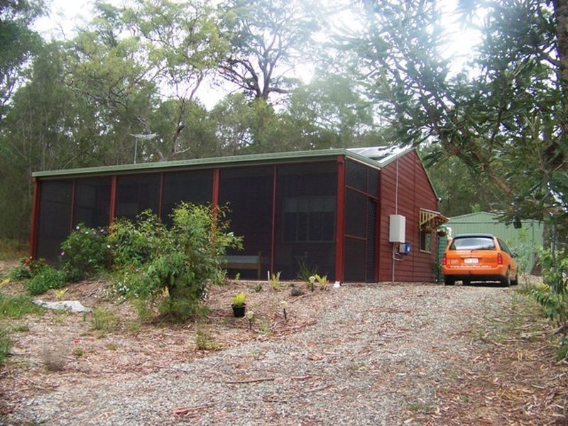 24 Falconhurst Rd, Russell Island QLD 4184