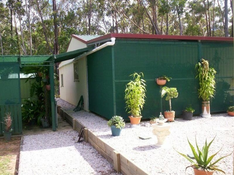 19 Kurrajong St, Russell Island QLD 4184