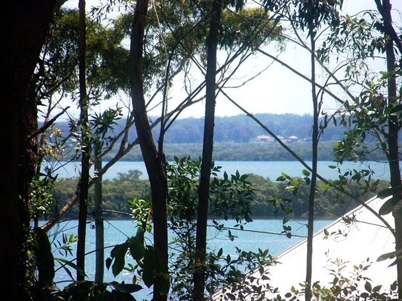 36 Angorra St, Russell Island QLD 4184