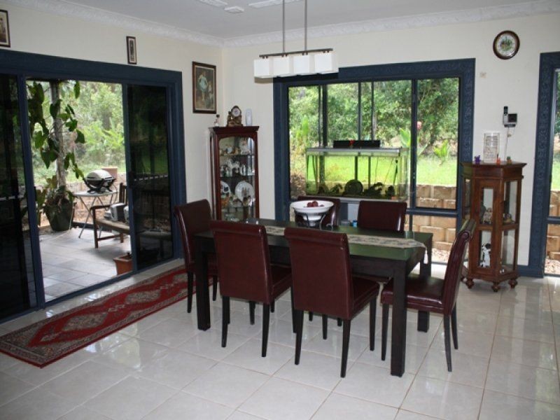 58-60 Kennedy Ave, Russell Island QLD 4184