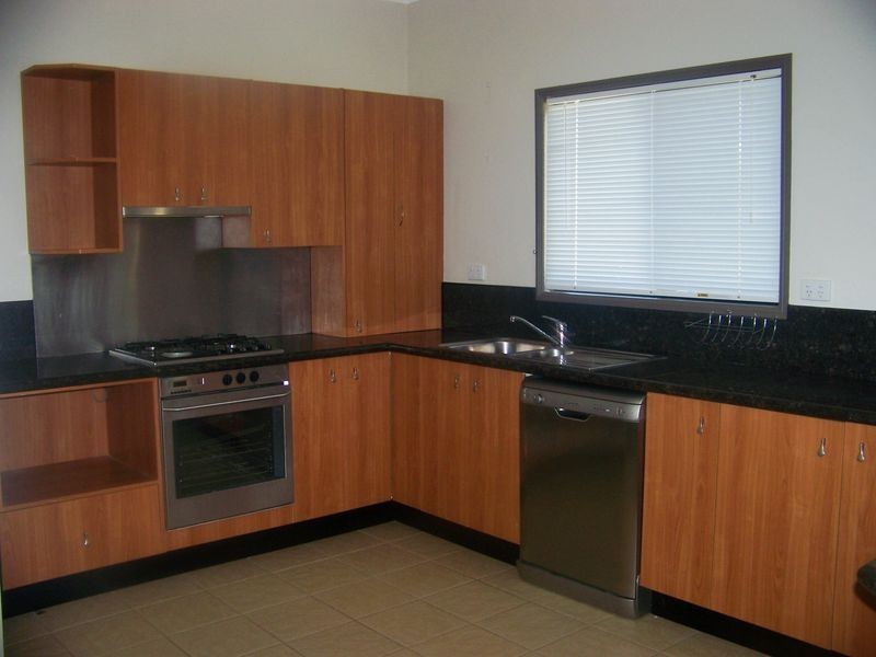 85 High Street, Russell Island QLD 4184