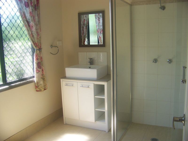 85 High Street, Russell Island QLD 4184