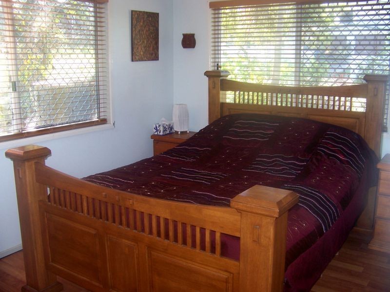 26 Patterson St, Russell Island QLD 4184