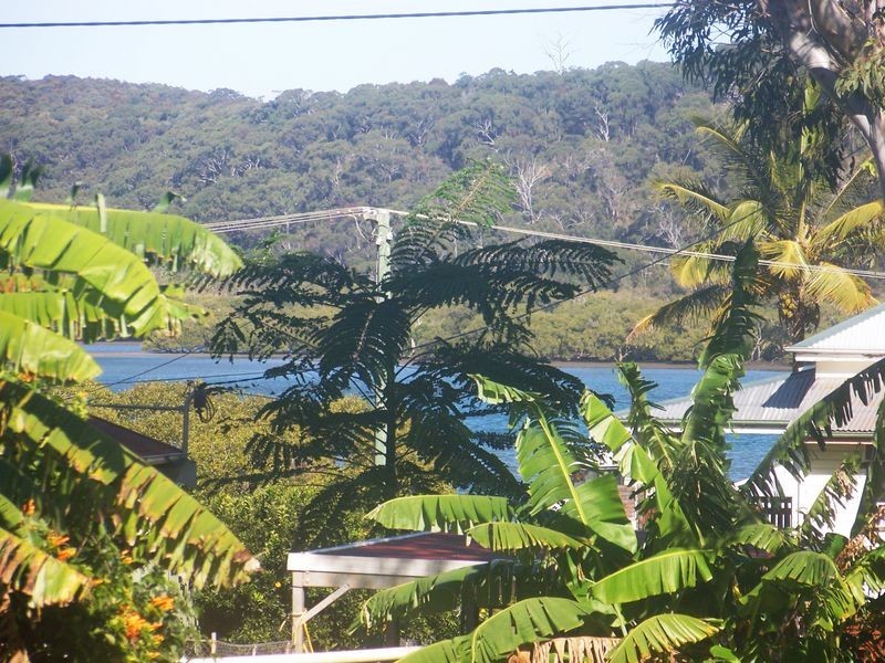 26 Patterson St, Russell Island QLD 4184
