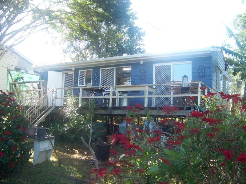 26 Patterson St, Russell Island QLD 4184