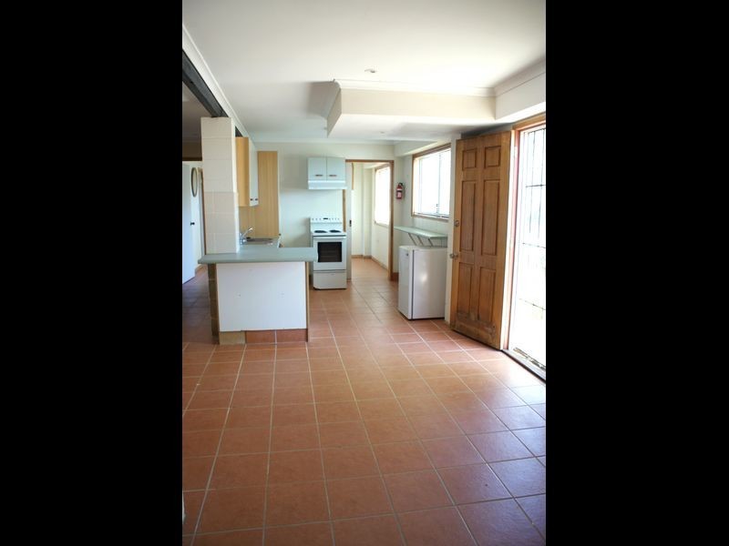 147 Canaipa Point Dve, Russell Island QLD 4184