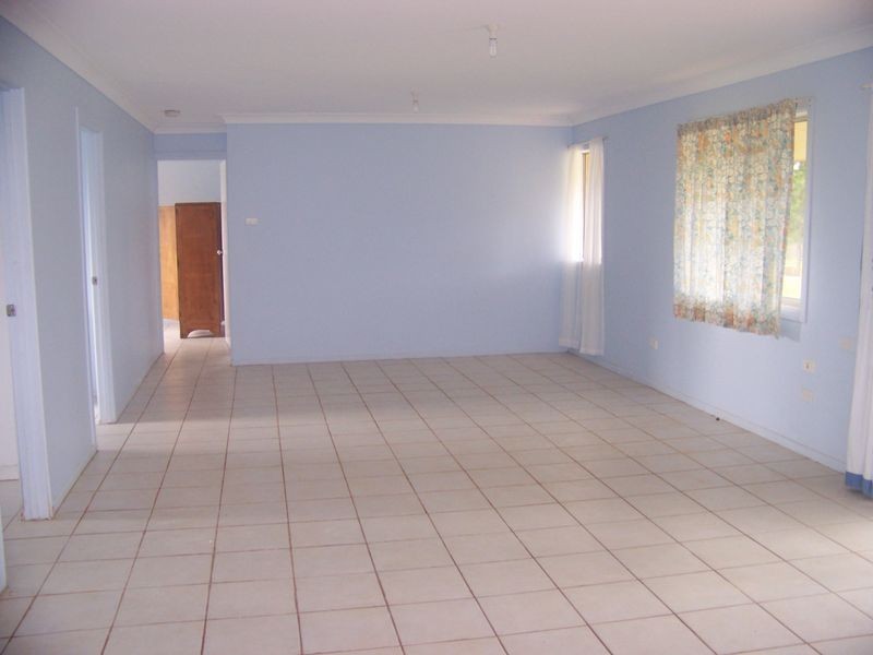 122 High Street, Russell Island QLD 4184