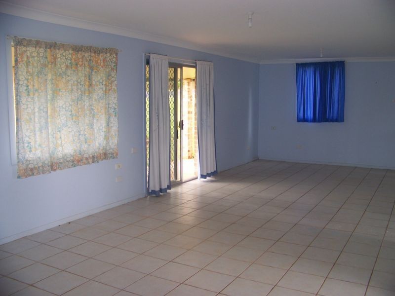 122 High Street, Russell Island QLD 4184