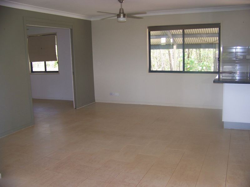 54 Vista St, Russell Island QLD 4184