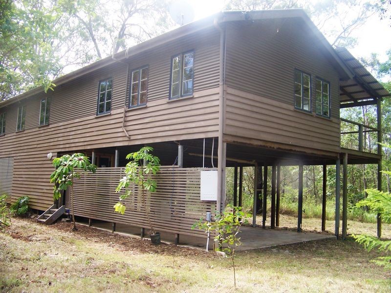 2 Bilbungra St, Russell Island QLD 4184