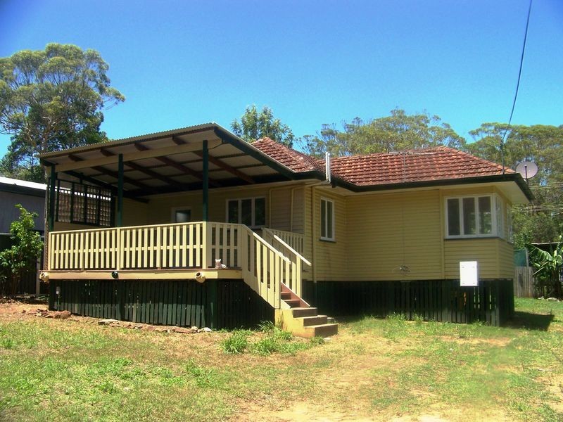 50 Rossi Ave, Russell Island QLD 4184