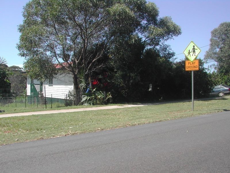 15 Jackson Road, Russell Island QLD 4184