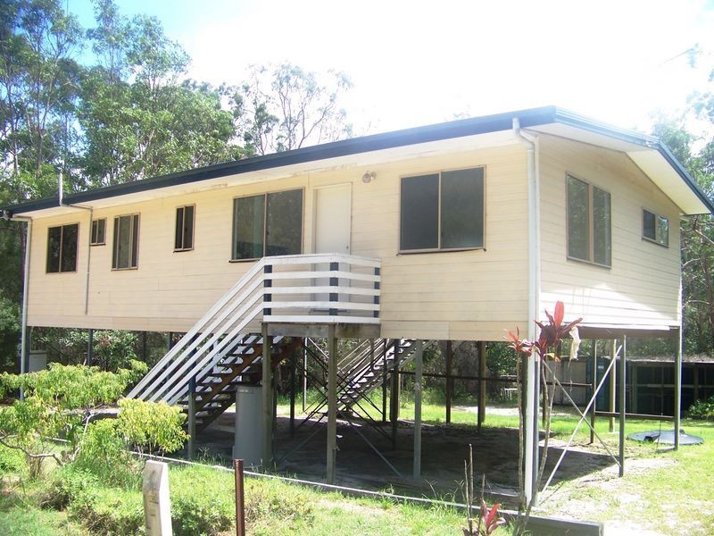 5 Cypress Ave, Russell Island QLD 4184