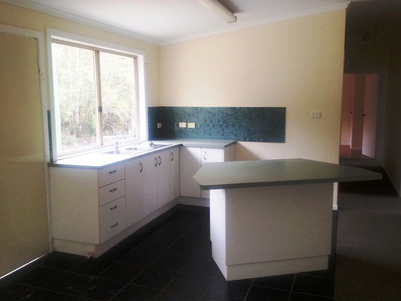 5 Cypress Ave, Russell Island QLD 4184