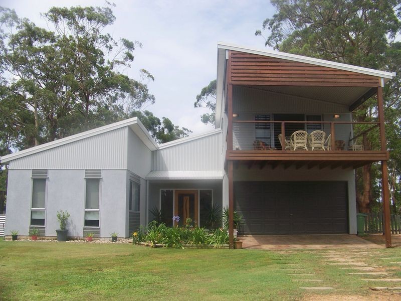 98 Channel St, Russell Island QLD 4184