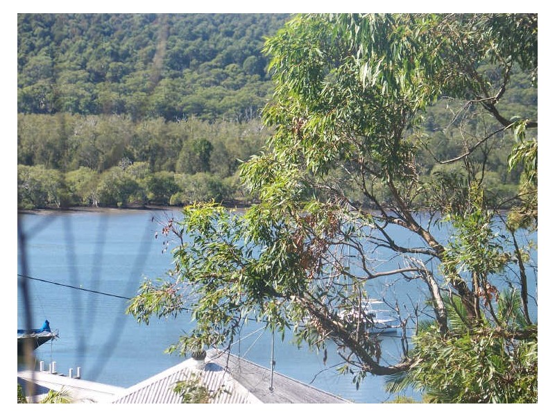 99 Highland Ridge Rd, Russell Island QLD 4184