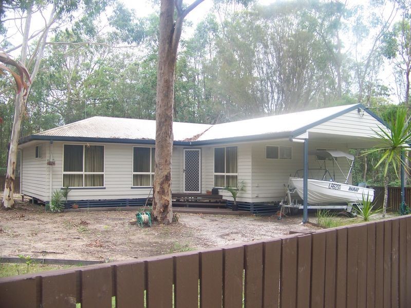 Russell Island QLD 4184