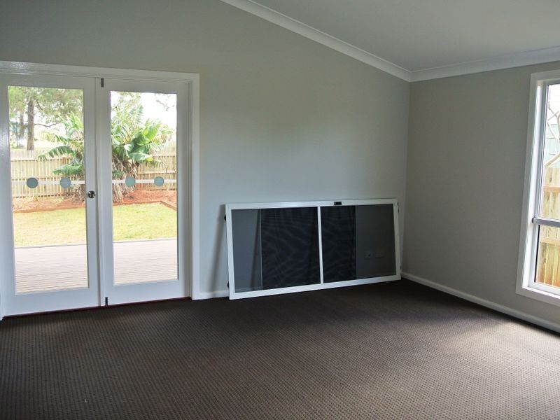 3 Hakea St, Russell Island QLD 4184