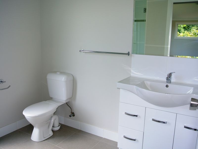 3 Hakea St, Russell Island QLD 4184