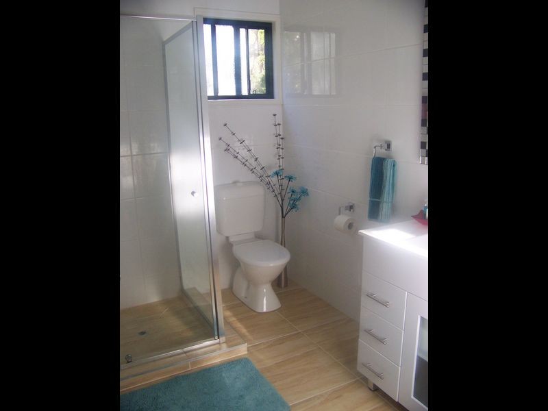 30 Taylor St, Russell Island QLD 4184