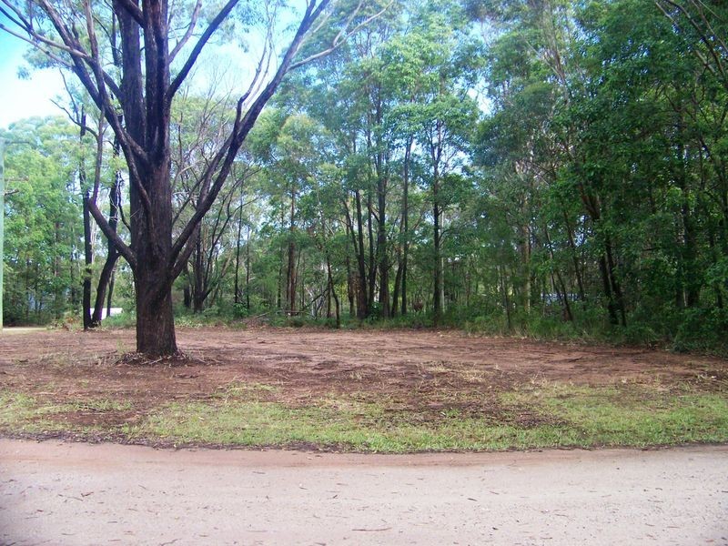 2 Taylor Street, Russell Island QLD 4184