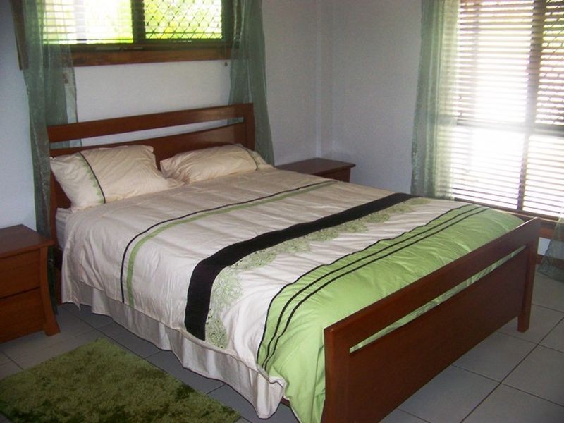 25 Diamond St, Russell Island QLD 4184