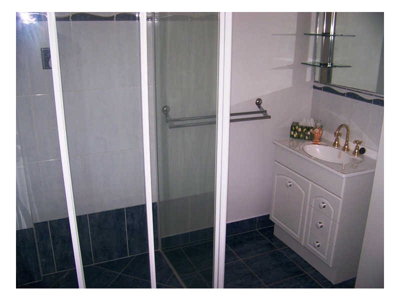 25 Diamond St, Russell Island QLD 4184