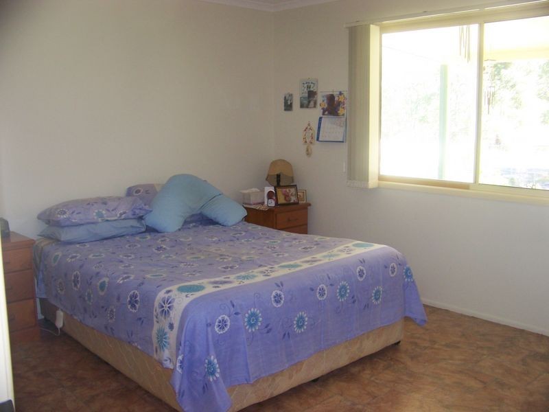 19 Kurrajong St, Russell Island QLD 4184