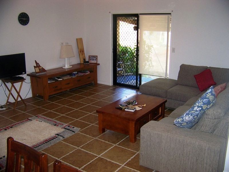 71 Channel St, Russell Island QLD 4184