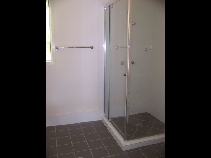 4 Reading St, Russell Island QLD 4184