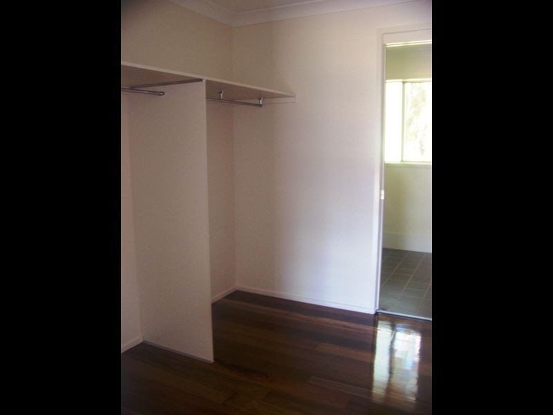 4 Reading St, Russell Island QLD 4184