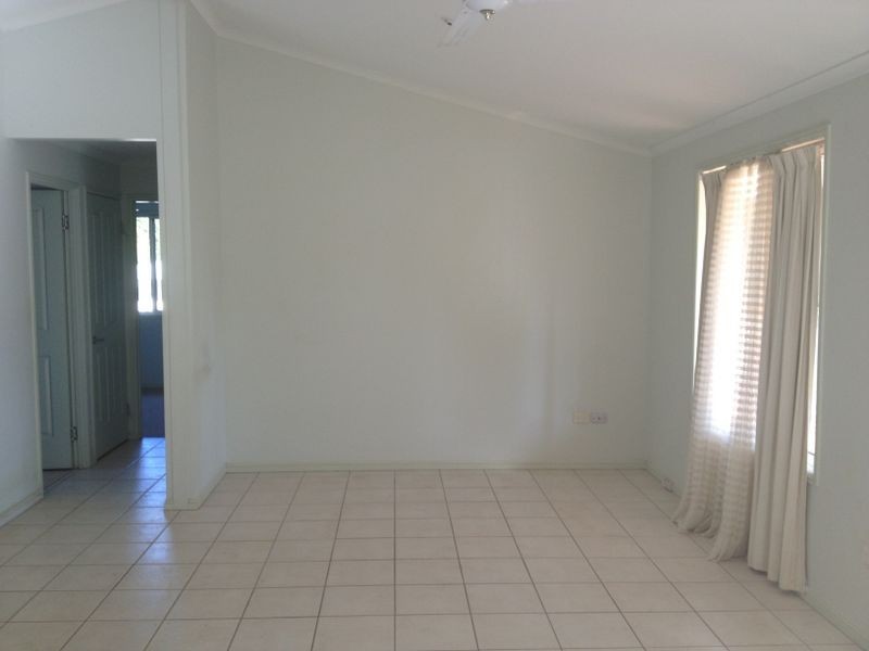 12 Guthrie St, Russell Island QLD 4184