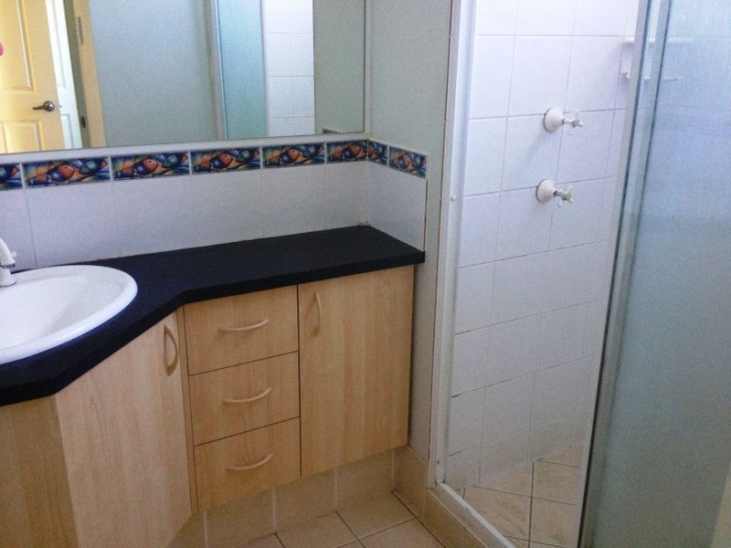 12 Guthrie St, Russell Island QLD 4184