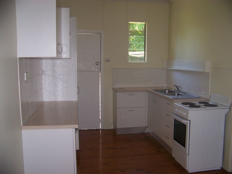 5 The Tor Walk, Russell Island QLD 4184