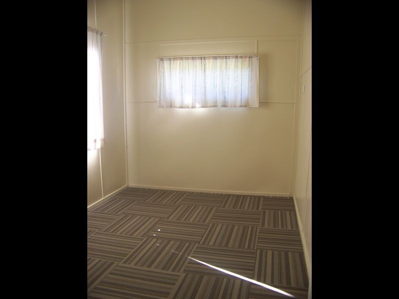 5 The Tor Walk, Russell Island QLD 4184