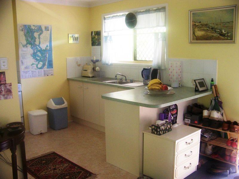 14 Guthrie St, Russell Island QLD 4184