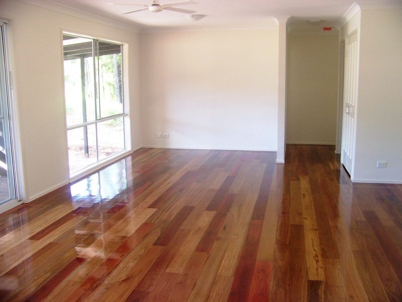 4 Reading St, Russell Island QLD 4184