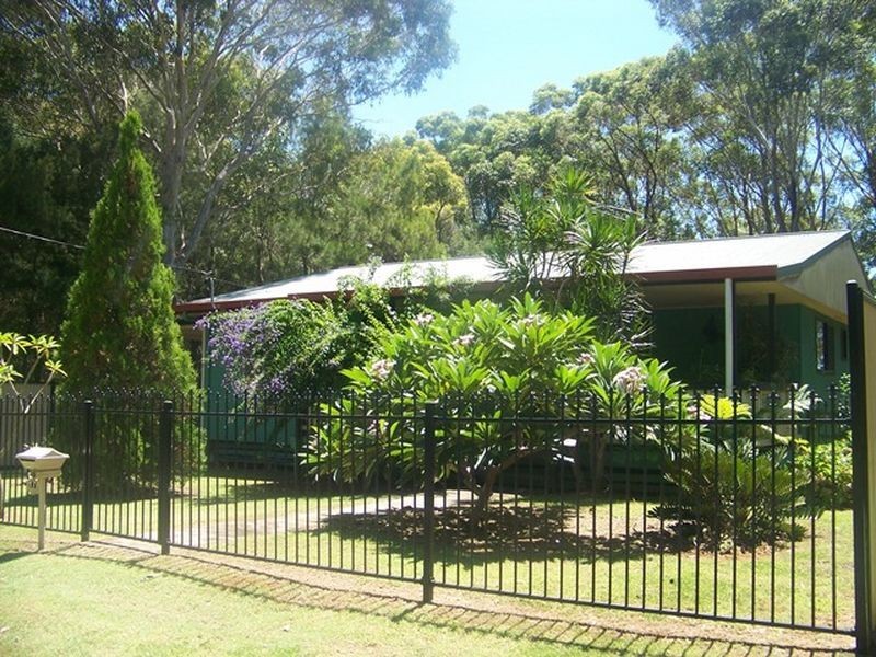 17 Rossi Street, Russell Island QLD 4184