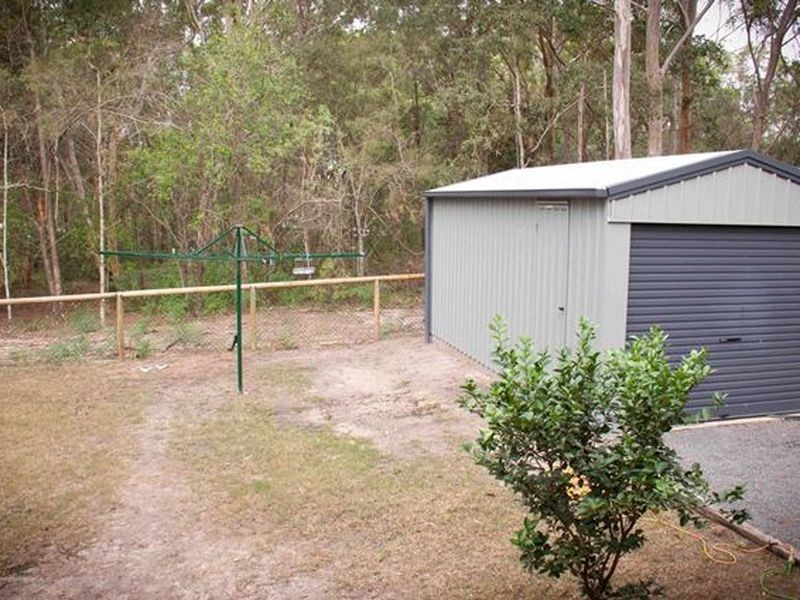 20 Villa Wood Rd, Russell Island QLD 4184