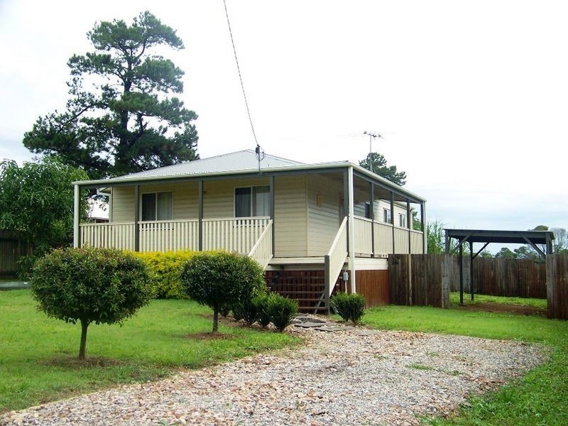 139 High Street, Russell Island QLD 4184