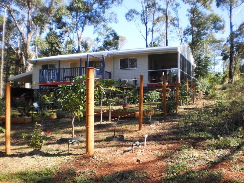 12 Maroondah St, Russell Island QLD 4184