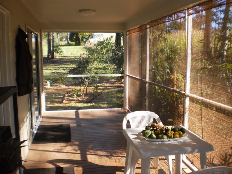12 Maroondah St, Russell Island QLD 4184