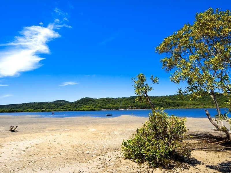 36 Crescent Dve, Russell Island QLD 4184